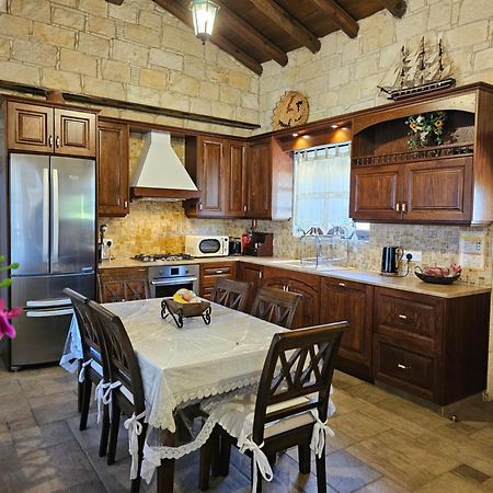 Paradise Traditional House Maroni Dış mekan fotoğraf